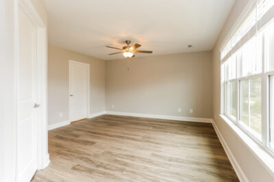 005 photo main bedroom 12011776