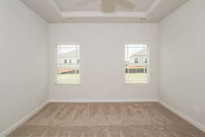 003 photo main bedroom 11018150