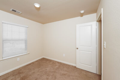 012 photo bedroom 12565009