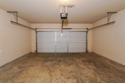 Garage 14 ET51045