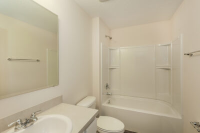 012 photo bathroom 10144426