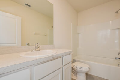 012 photo bathroom 12583851