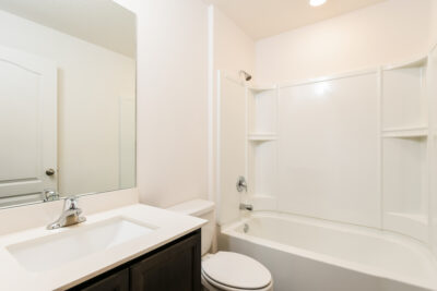 013 photo bathroom 13127270