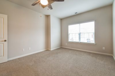 009 photo main bedroom 14240289