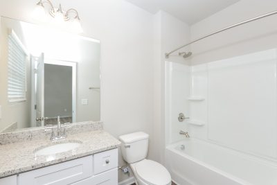 012 photo bathroom 13276503