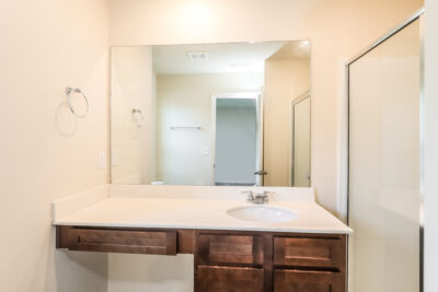 009 photo main bathroom 12663490