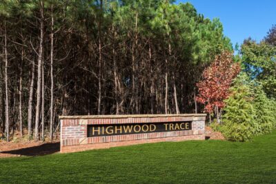 000 A Highwood Trace Entrance