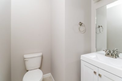 012 photo bathroom 12363978