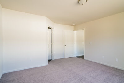 005 photo main bedroom 12011910