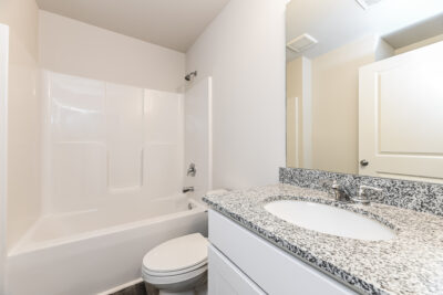 013 photo bathroom 12594882