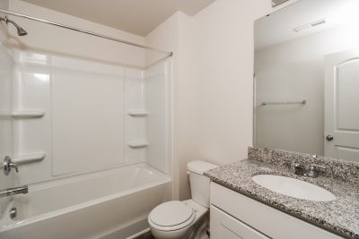 015 Bathroom ET61119