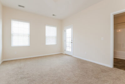 007 photo main bedroom 12601496