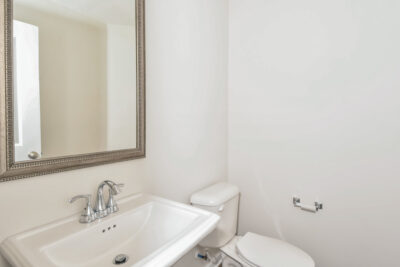 013 photo bathroom 13284917