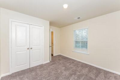 006 photo main bedroom 10056197