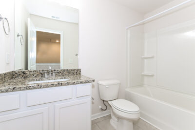 013 Bathroom ETA0028