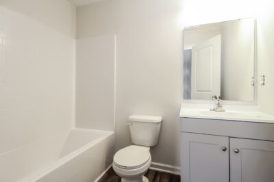 012 photo bathroom 12595831