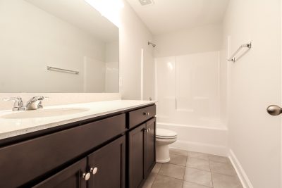 012 photo bathroom 12562586