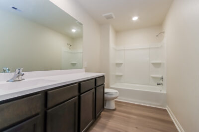 Bathroom 14 ET31342