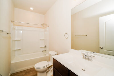 Bathroom 12 ET31283