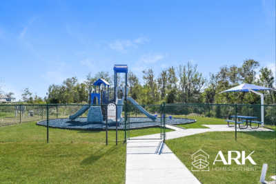 DA 005 Oak Haven Playground